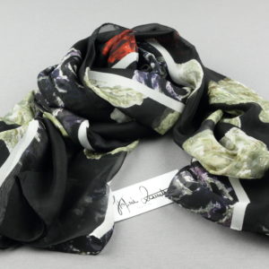 “Cascata di Profumi” foulard