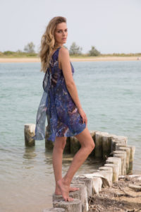 “Tramonto sul mare” dress, one of the most enchanting and fascinating natural sights on your skin.